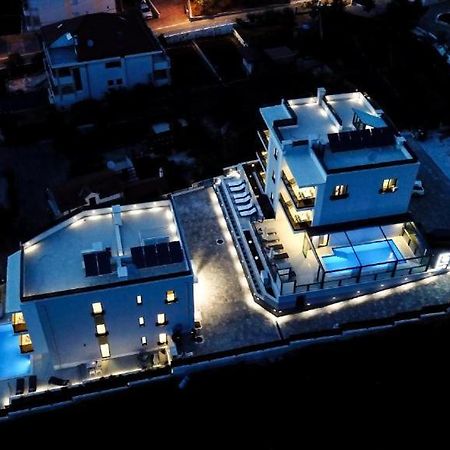 Villa 23 B Heated Pool トロギール エクステリア 写真